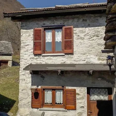 Alpe Quaggiui Σαλέ